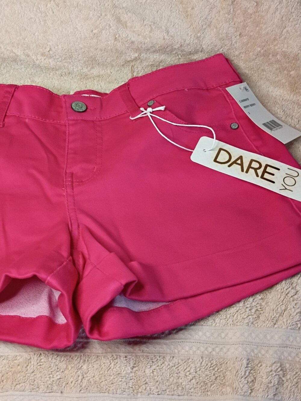 CELEBRITY PINK Juniors Shorts Sz 3 3/26 Berry Hot Pink Low Rise Cuffed